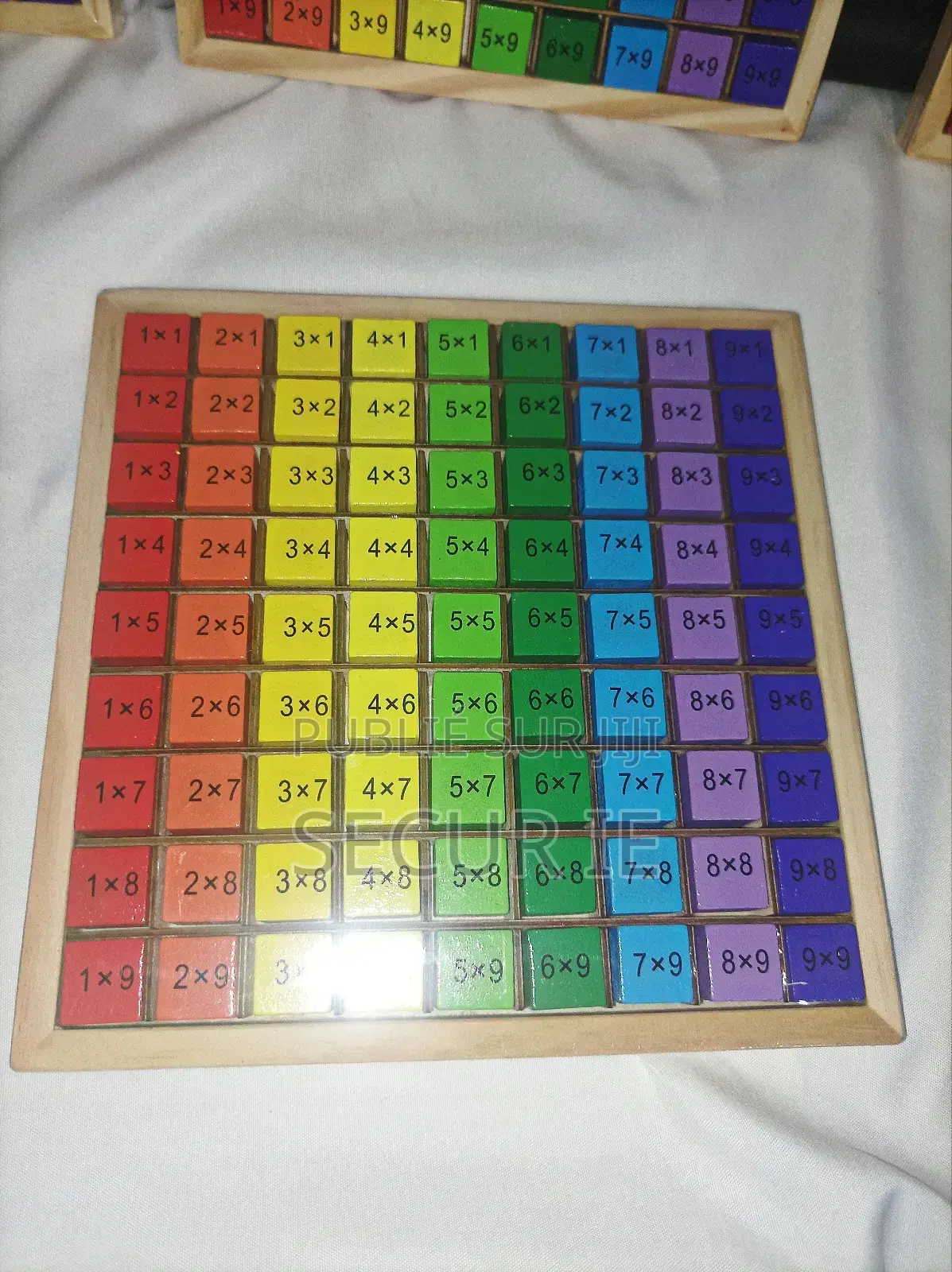 Matériel Montessori Tableau De Multiplication en Bois