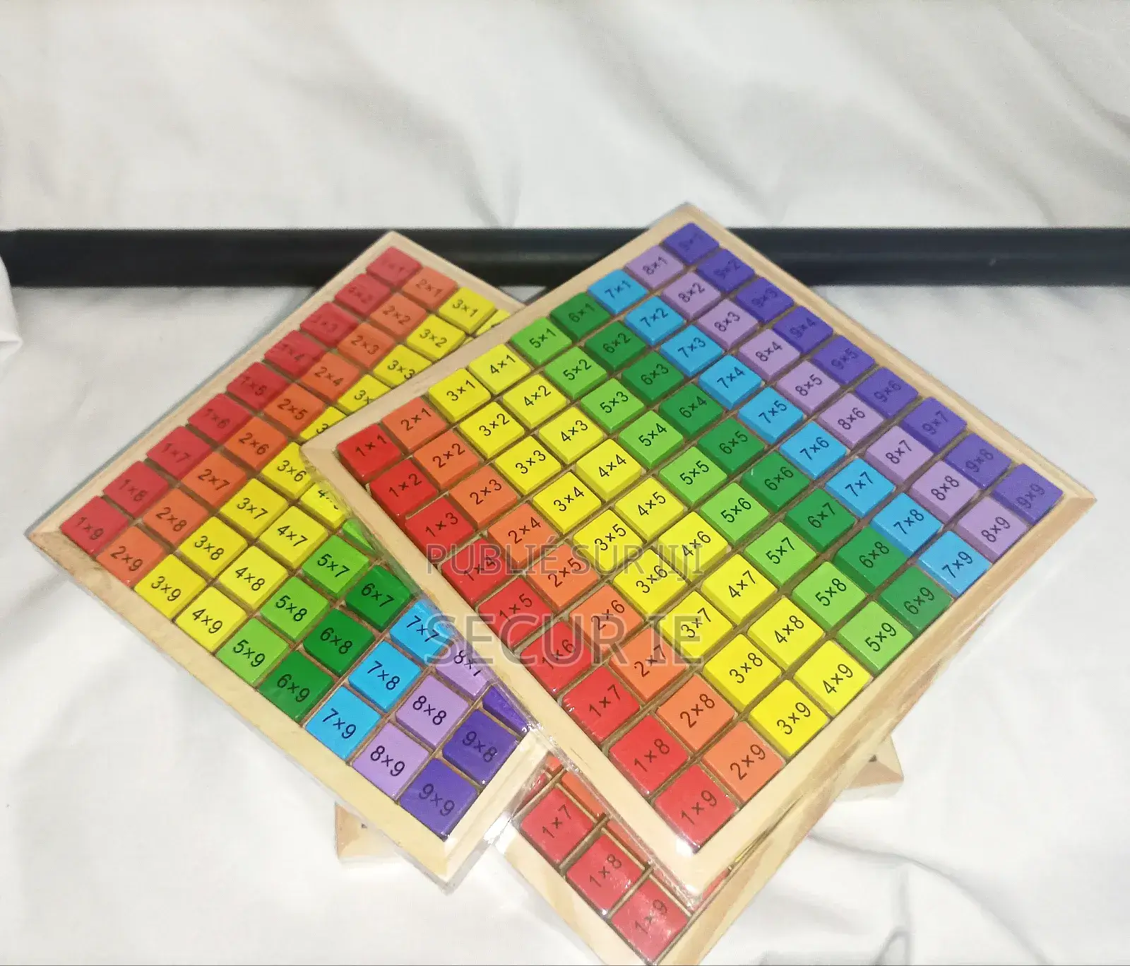 Matériel Montessori Tableau De Multiplication en Bois