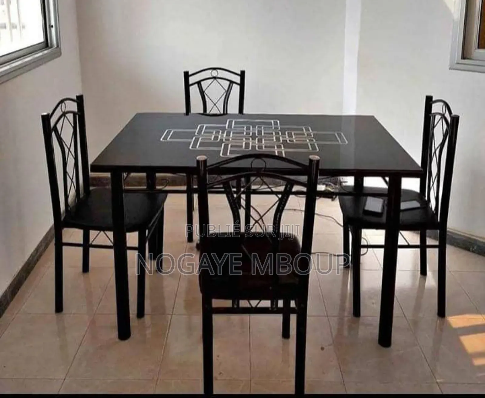 Table Salle a Manger