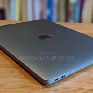 New Apple MacBook Air 2020 M1 8GB Apple M1 SSD 256GB