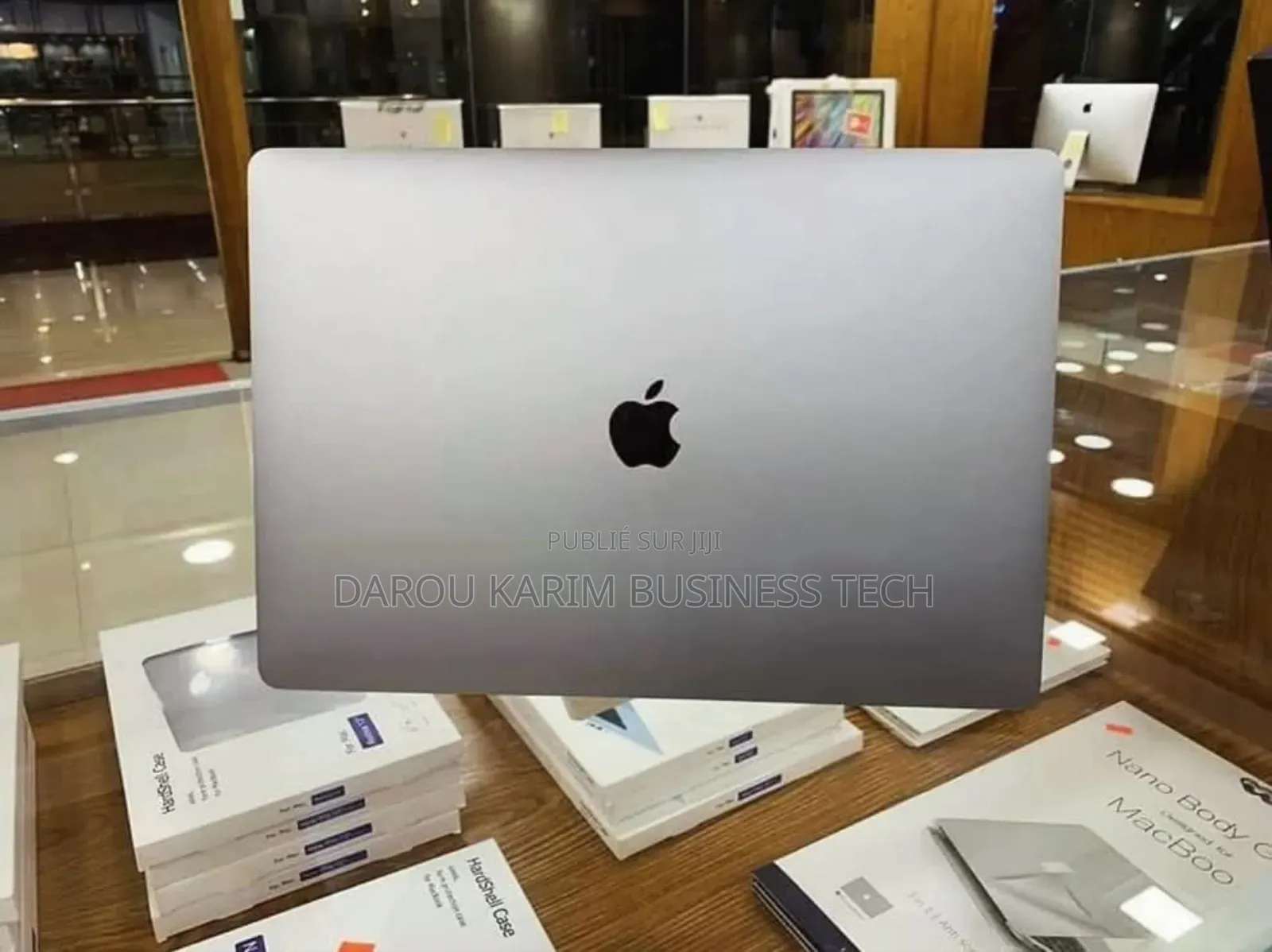 New Apple MacBook Pro 2017 16GB Intel Core I7 SSD 512GB