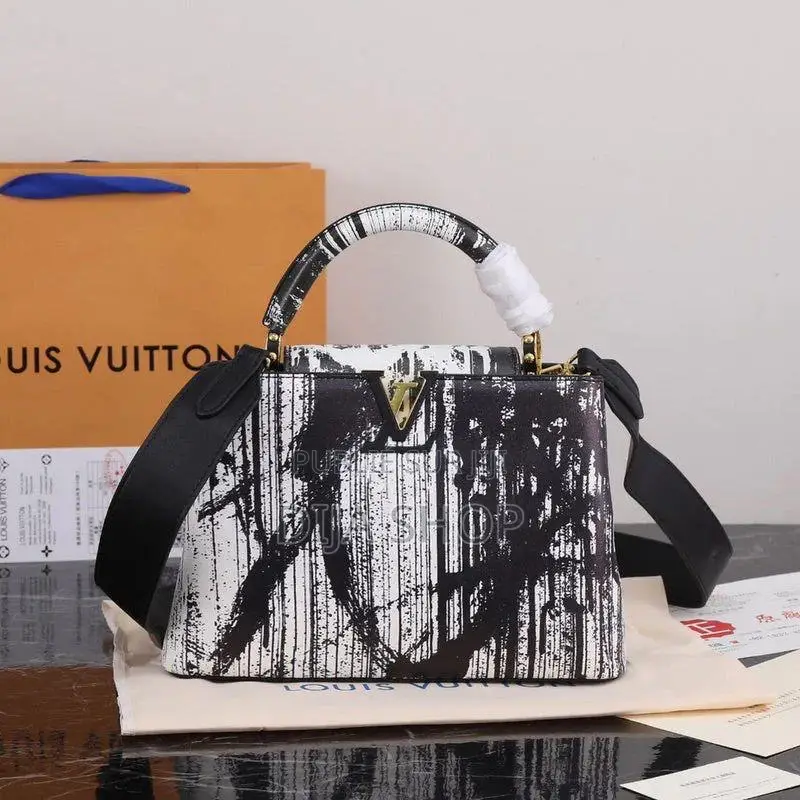 Sac Louis Vuitton Avec Boîte Taillé 25 Cm