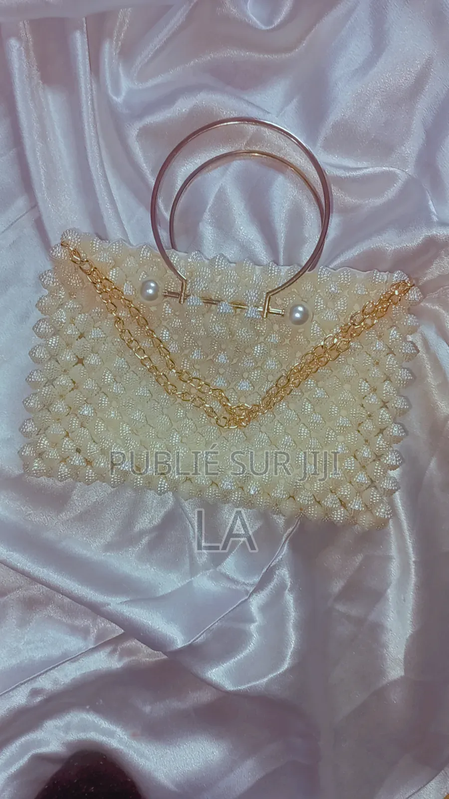 Sac en Perles : Élégance Et Raffinement