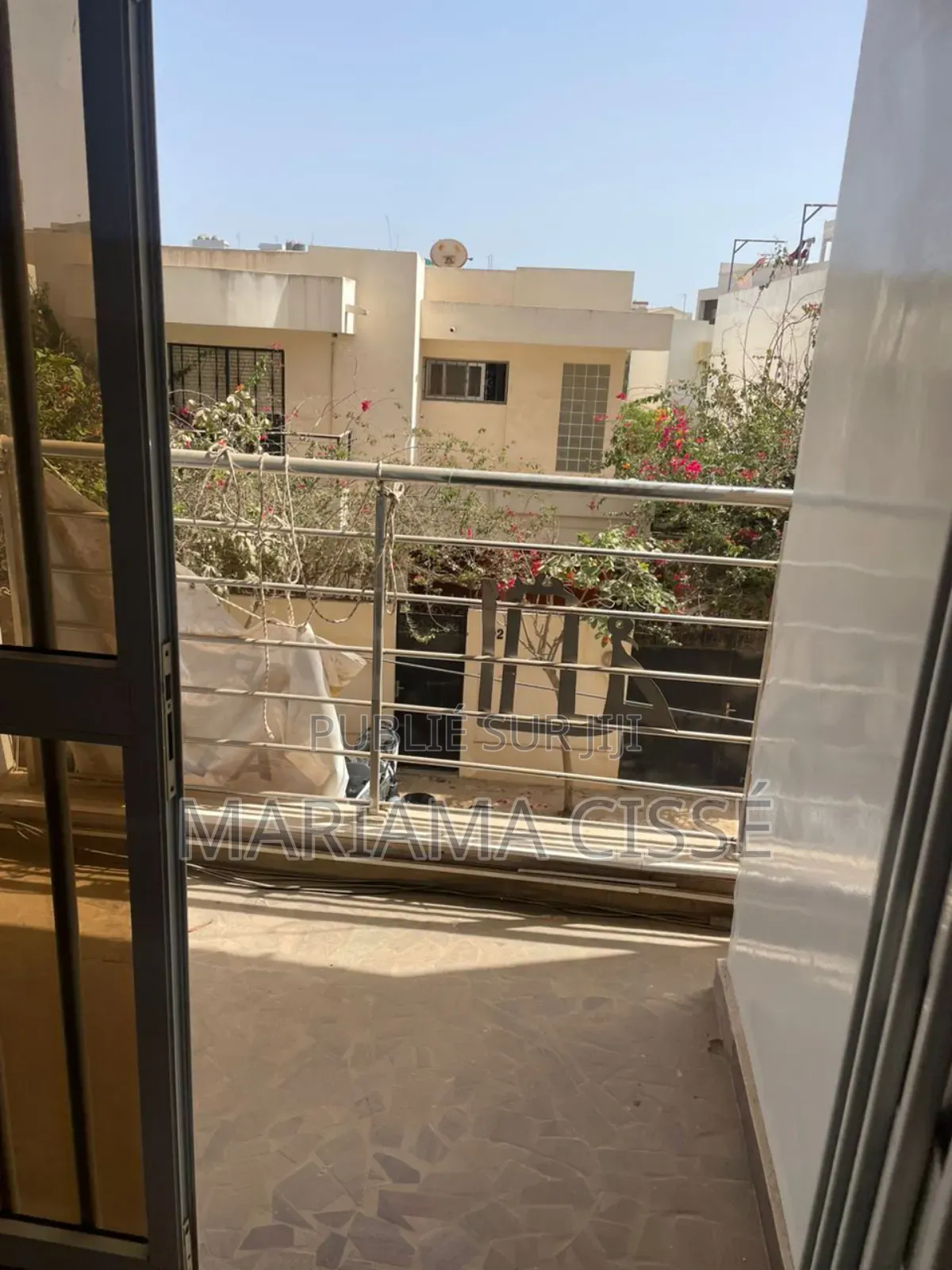 6chbre Appartement dans Tàwfekh, Dakar Plateau à Vendre