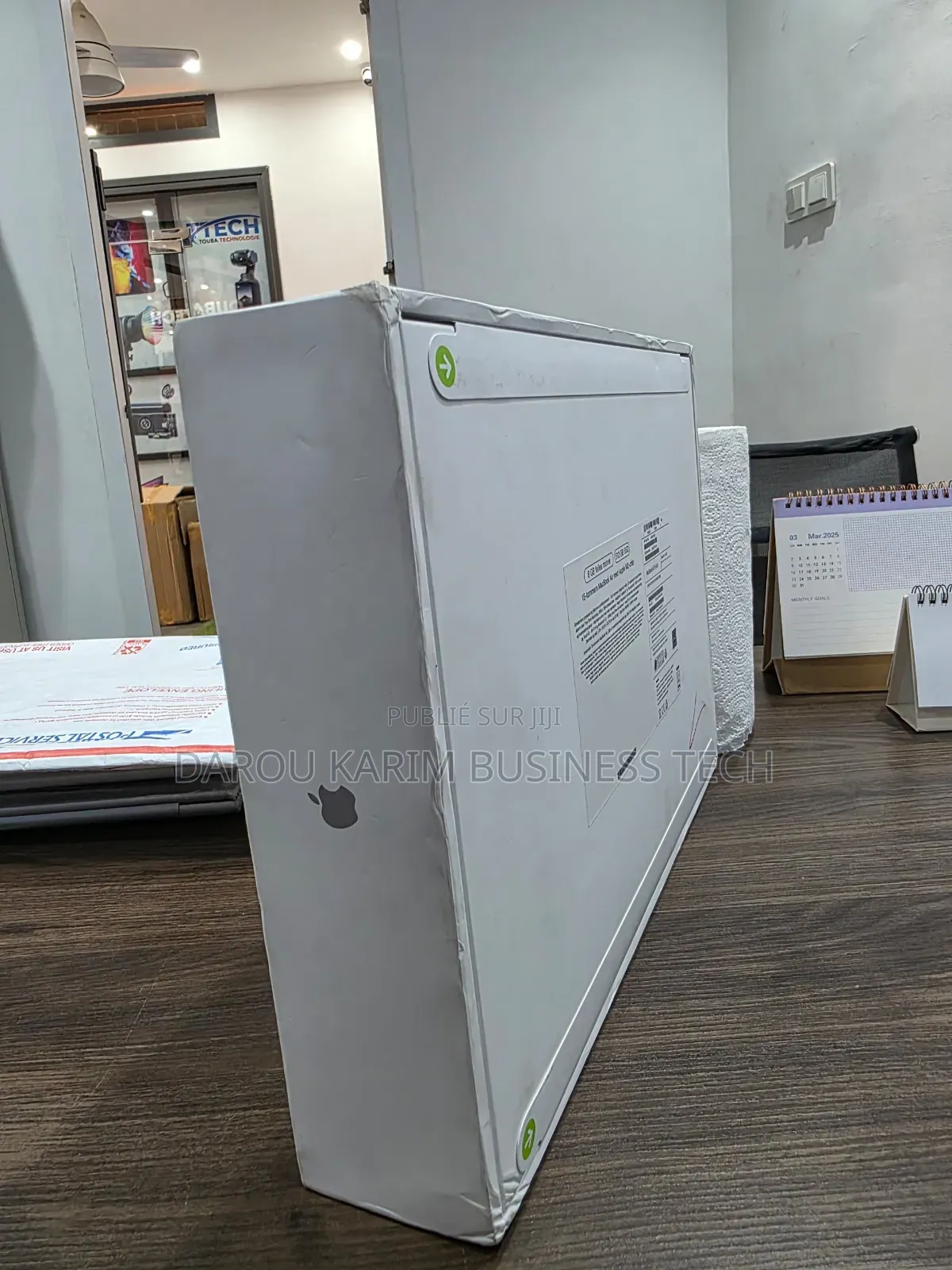 New Apple MacBook Air 2023 M2 8GB Apple M2 SSD 512GB