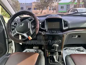 Car 2018 Blanc