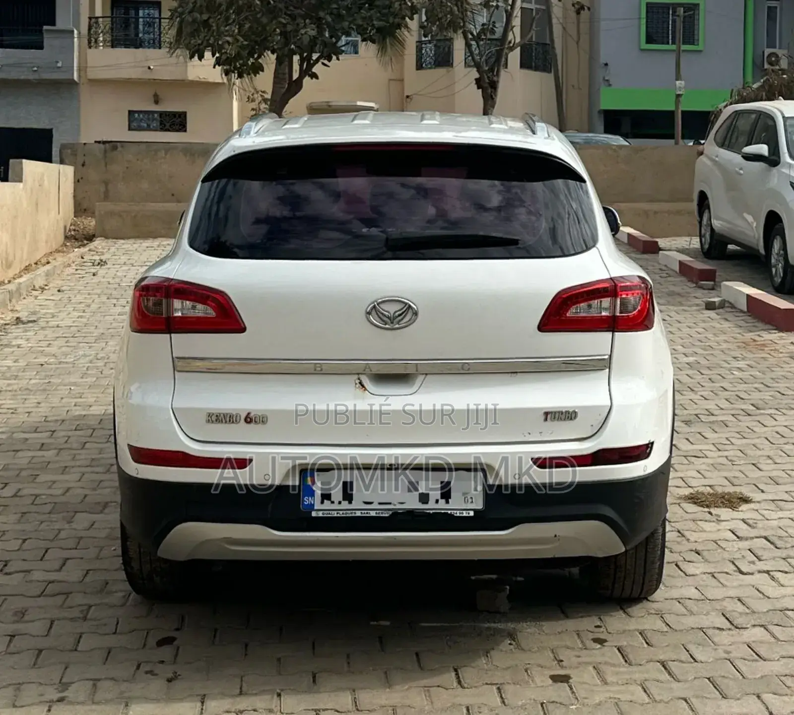 Car 2018 Blanc