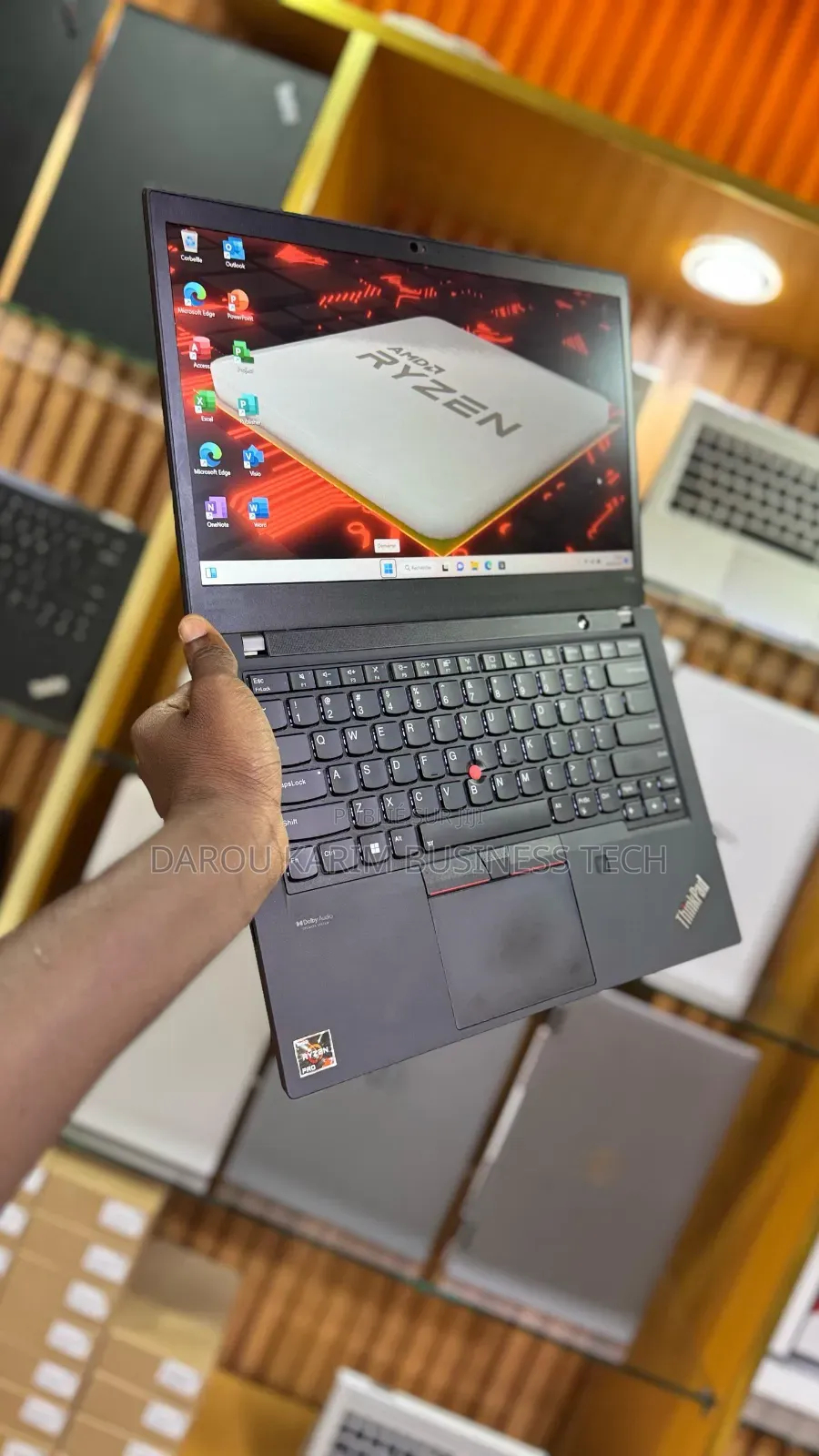 New Lenovo Thinkpad P14s 16GB AMD Ryzen 7 SSD 512GB