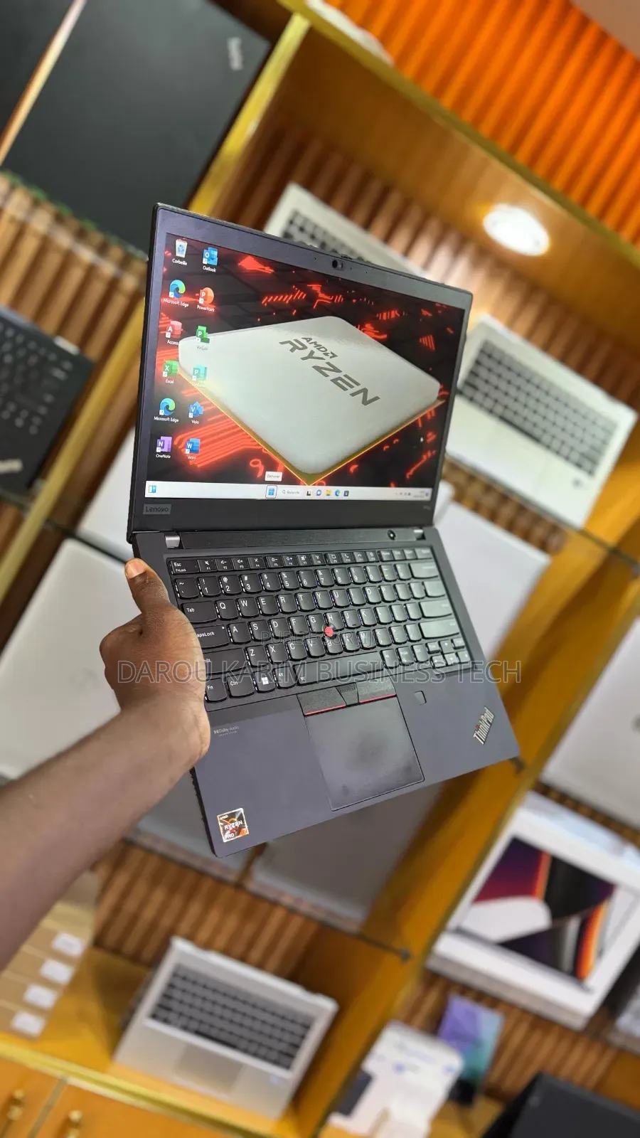 New Lenovo Thinkpad P14s 16GB AMD Ryzen 7 SSD 512GB