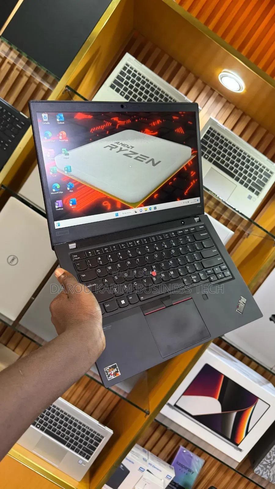 New Lenovo Thinkpad P14s 16GB AMD Ryzen 7 SSD 512GB