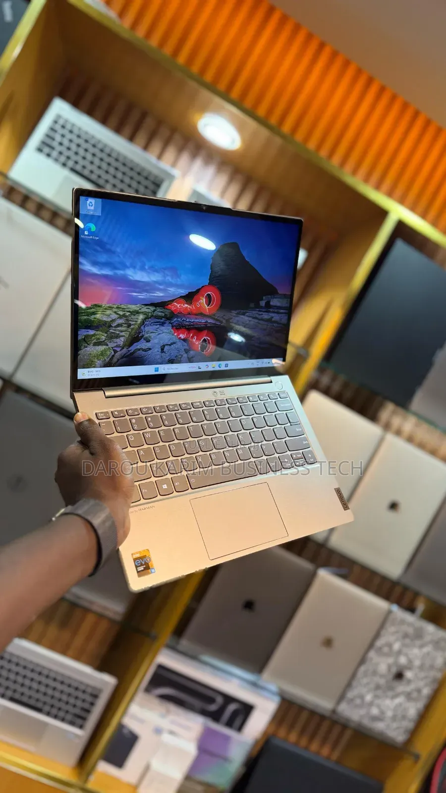 New Lenovo ThinkBook 13 16GB Intel Core I5 SSD 256GB