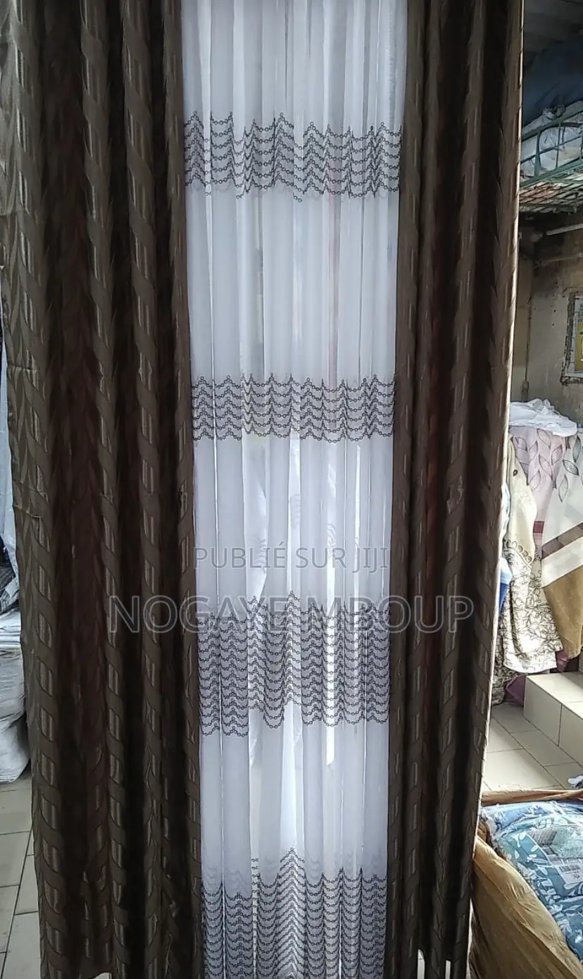 Rideau 3 Pièces Avec Anneaux