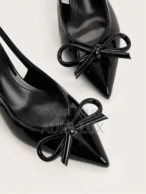 Chaussure Disponible Chaussure Chic Élégante