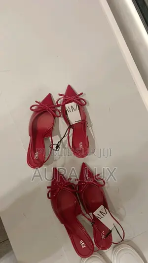 Chaussure Disponible Chaussure Chic Élégante