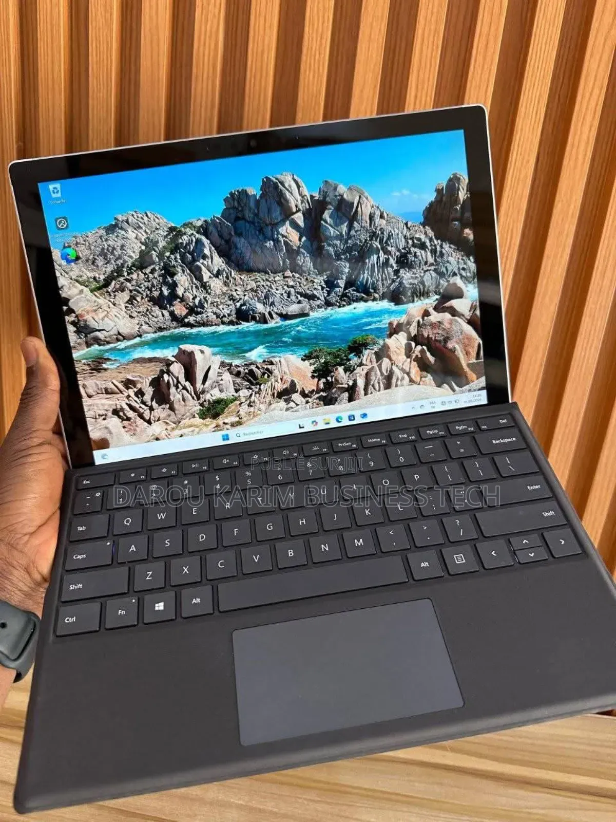 Microsoft Surface Pro 7 16GB Intel Core I5 SSD 256GB