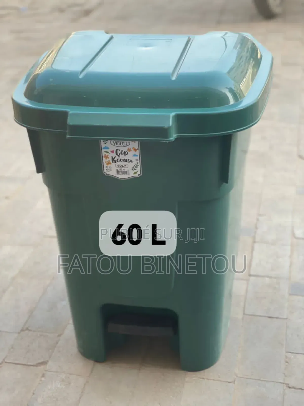 Poubelle Pédale 60l