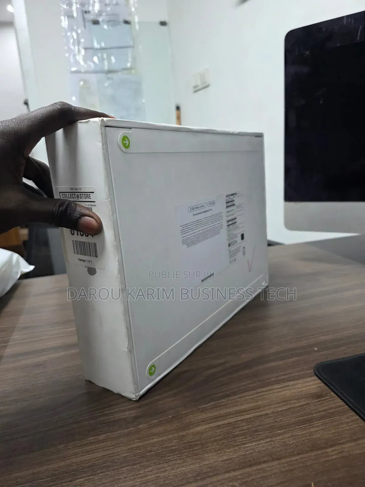 New Apple MacBook Pro 2023 M3 14-Inch 8GB Apple M3 SSD 1T