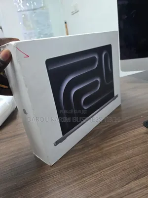 New Apple MacBook Pro 2023 M3 14-Inch 8GB Apple M3 SSD 1T