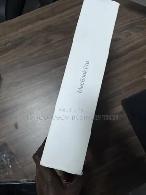 New Apple MacBook Pro 2023 M3 14-Inch 8GB Apple M3 SSD 1T