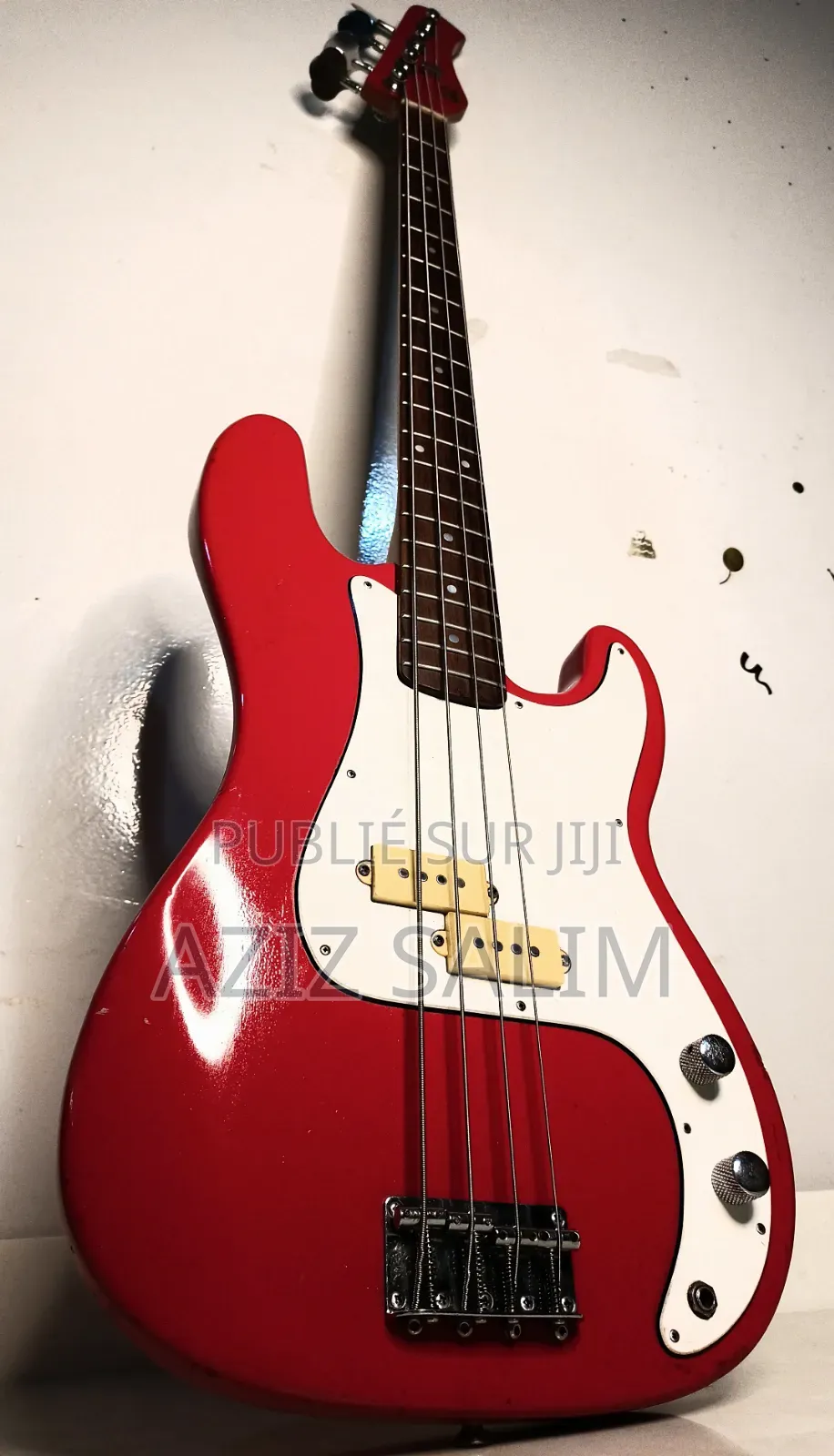 Guitare Bass Hondo H83