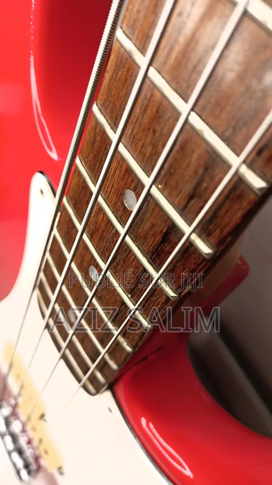 Guitare Bass Hondo H83