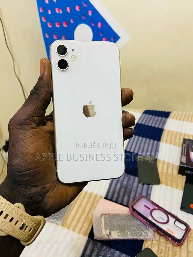 New Apple iPhone 11 128 GB Blanc