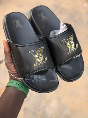 Louis Vuitton Disponible Pointure ,40,41,42,43,44,45,
