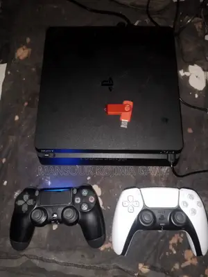 Ps4 + 12 Jeux Flaché
