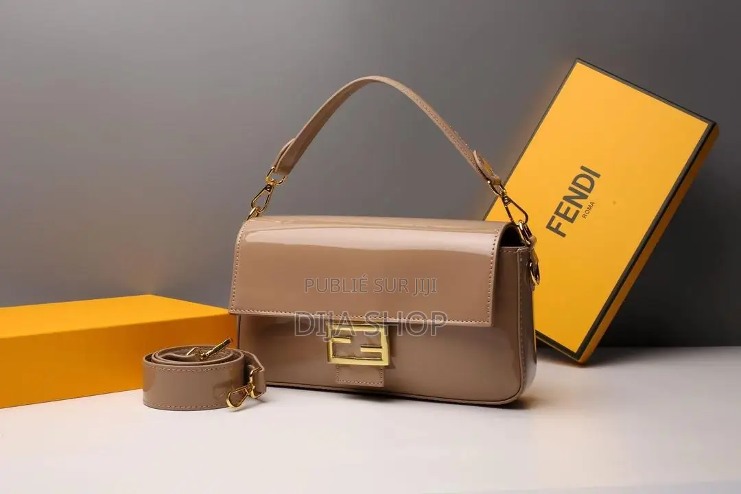 Disponible Fendi 27cm