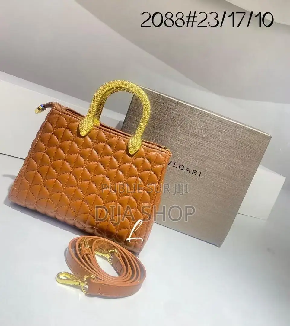 Disponible Bvlgari 25 Cm