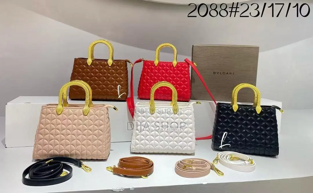 Disponible Bvlgari 25 Cm