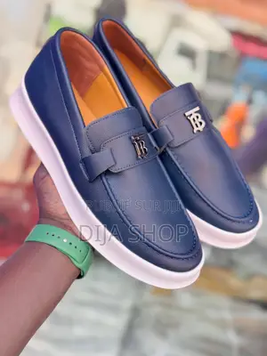 Original Burberry Disponible Pointure ,40,41,42,43,44,45,