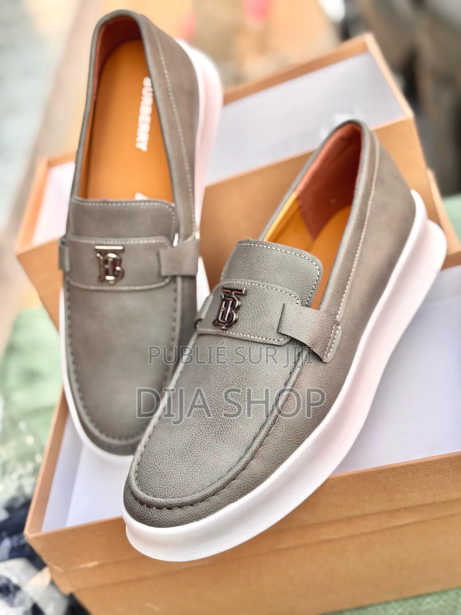 Original Burberry Disponible Pointure ,40,41,42,43,44,45,