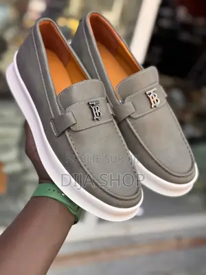 Original Burberry Disponible Pointure ,40,41,42,43,44,45,