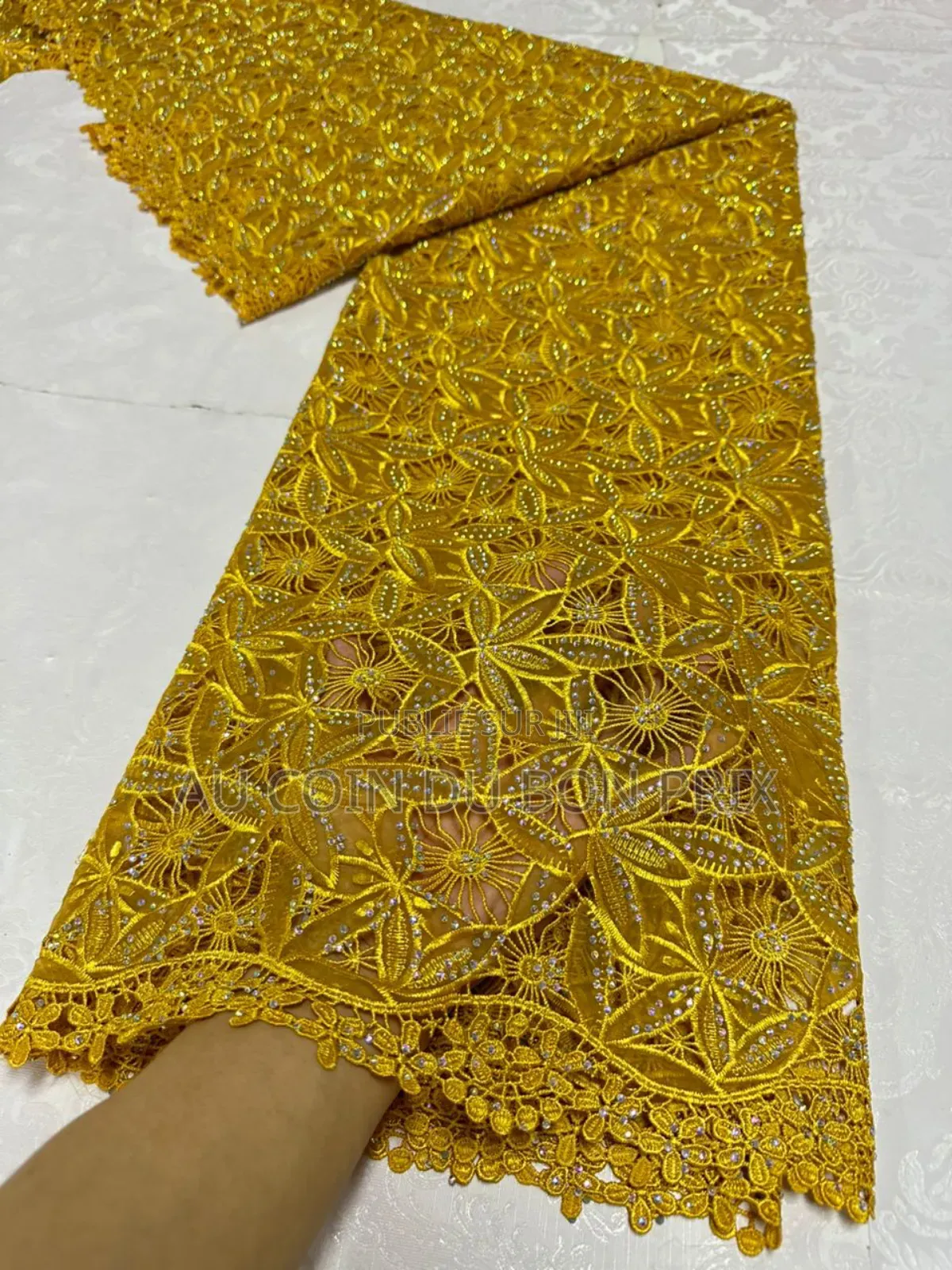 Tulle HKG Perle Dubaï