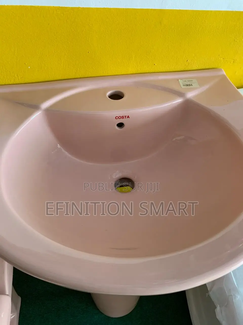 Ensemble Chaise Et Lavabo