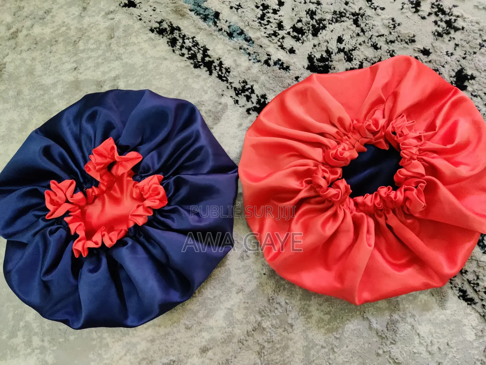 Bonnet en Satin Double Face