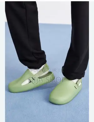 Sandales Confortables, Stylées Disponible 40,41,42,43,44,45