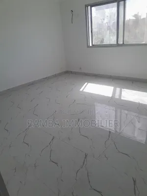 1chbre Chambre et salon dans Bamba Immobilier, Gueule Tapée à Louer