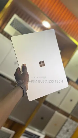 New Microsoft Surface Laptop 5 16GB Intel Core I7 SSD 512GB