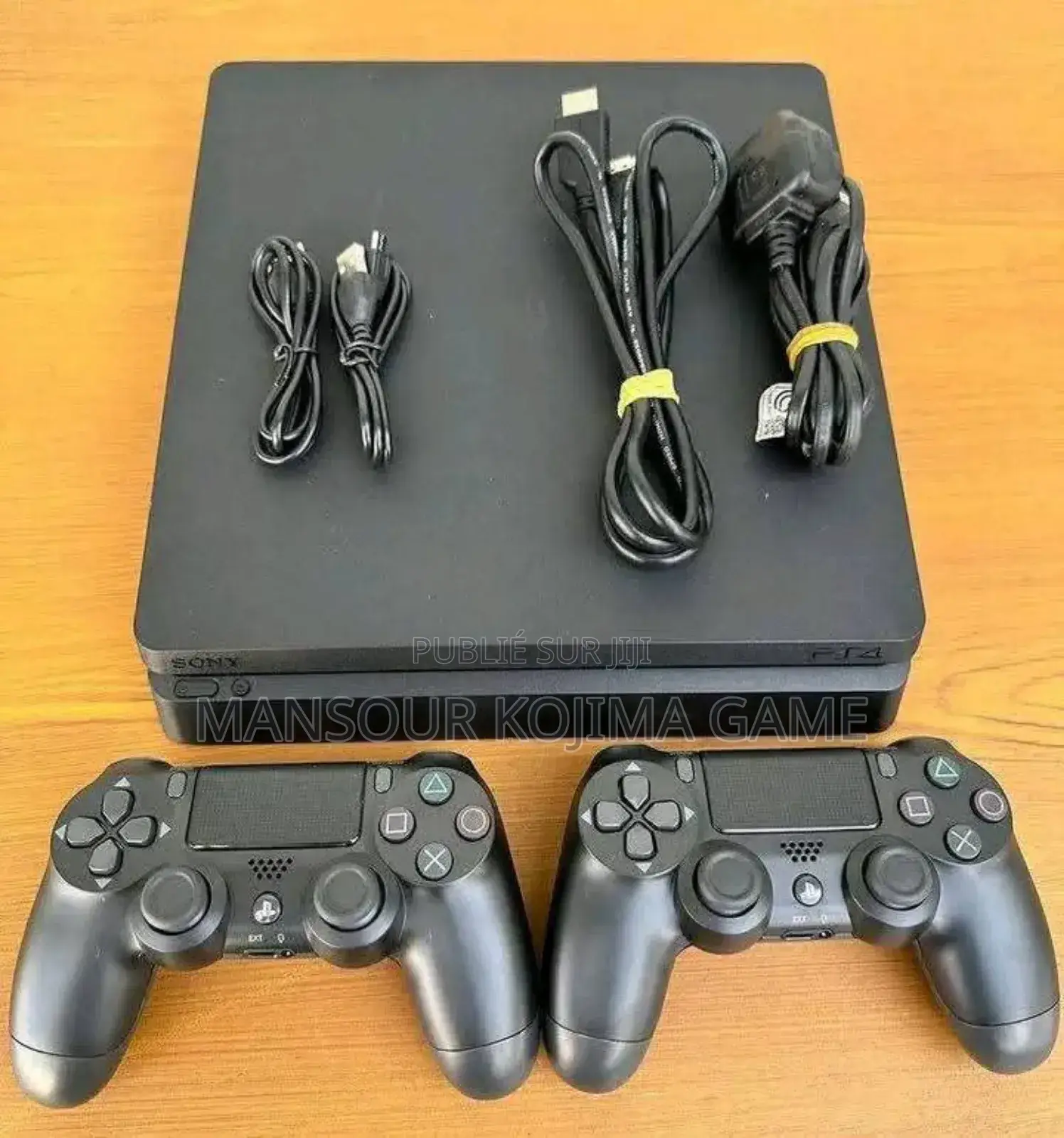 Playtation 4 + 13 Jeux Flaché