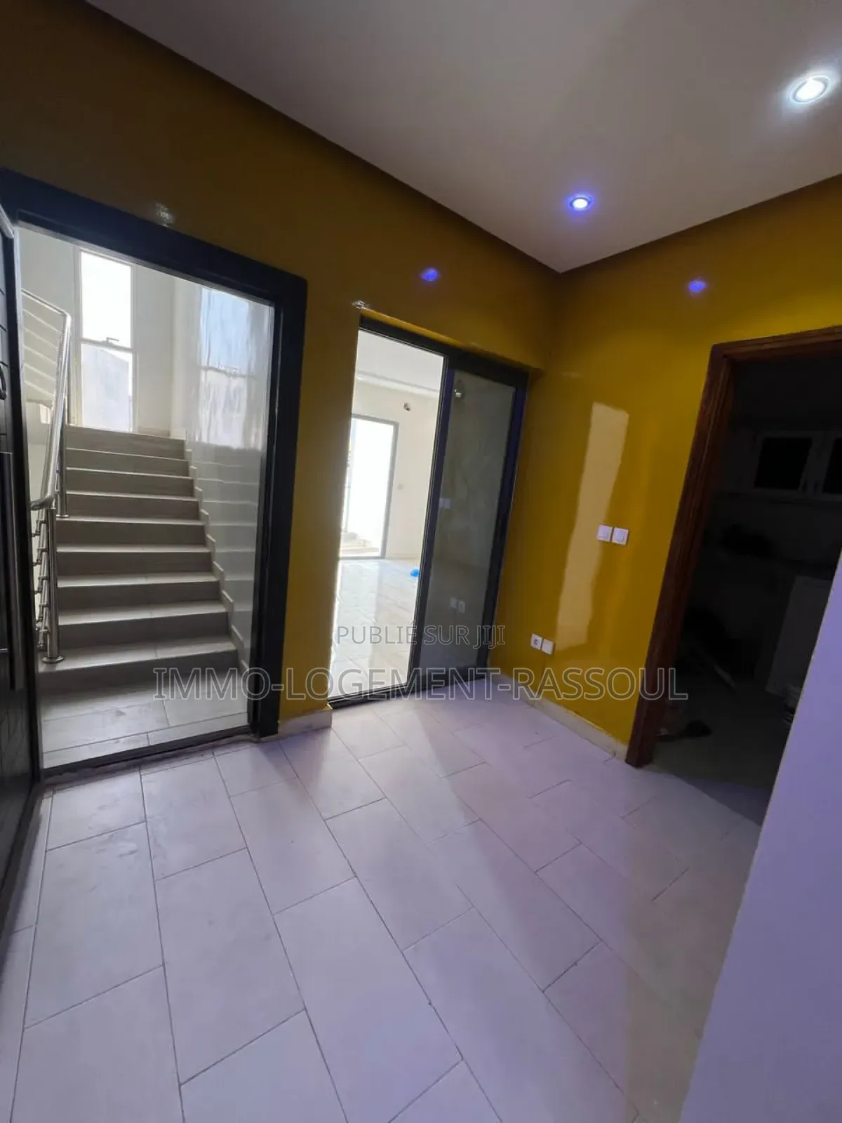 2chbre Appartement dans , Ngor à Louer