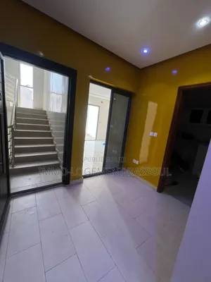 2chbre Appartement dans , Ngor à Louer