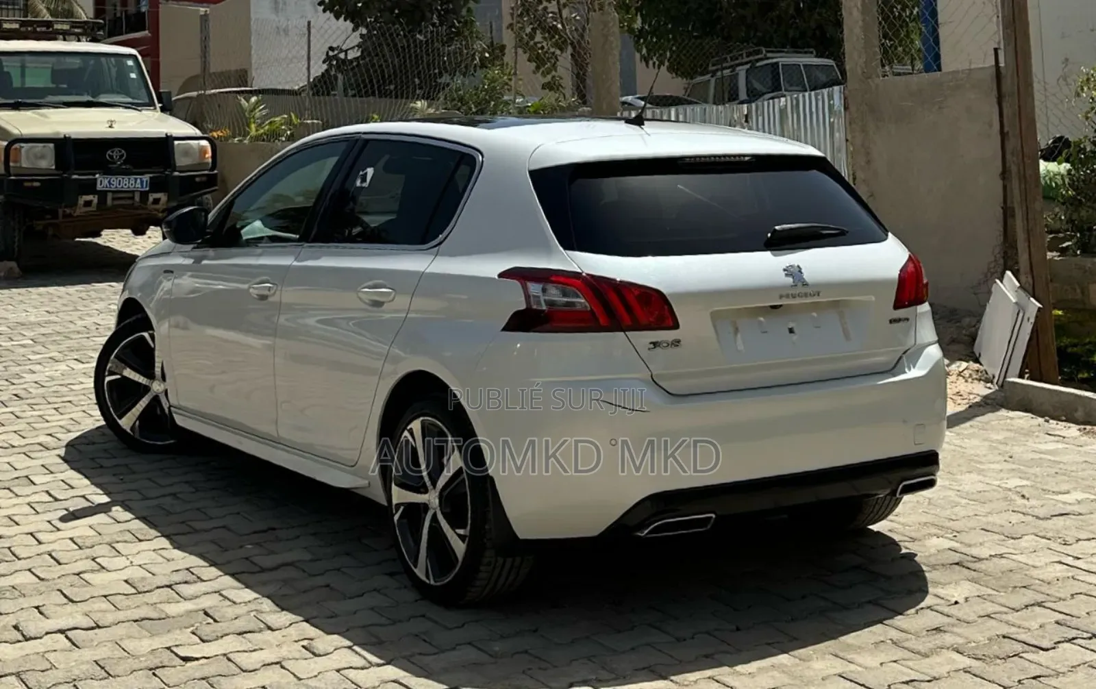 PEUGEOT 308 2017 Blanc