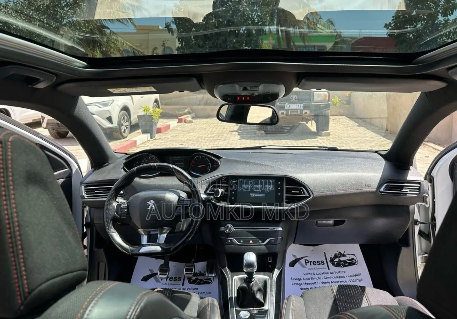 PEUGEOT 308 2017 Blanc