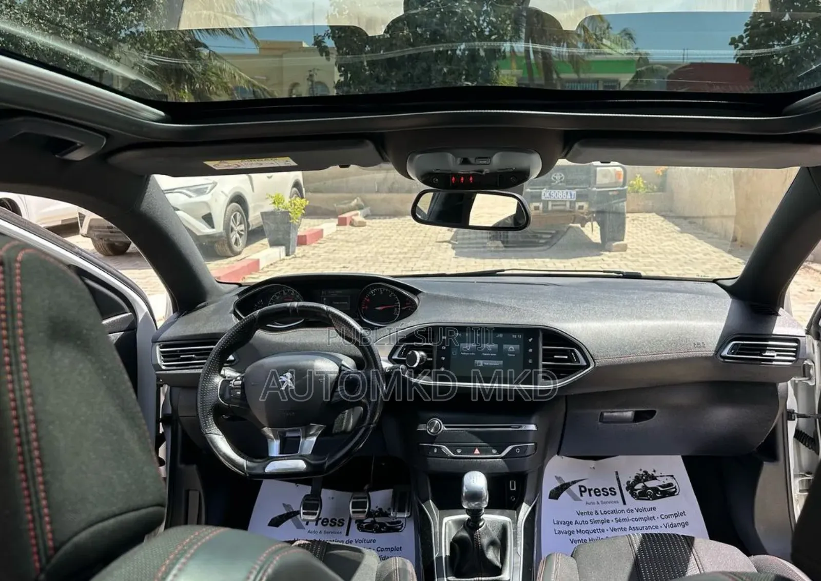 PEUGEOT 308 2017 Blanc