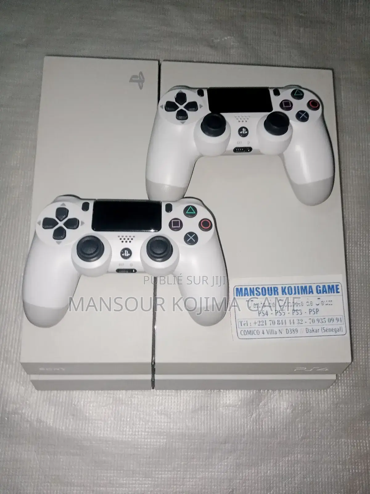 Ps4 + 3 Jeux Playstation Vena