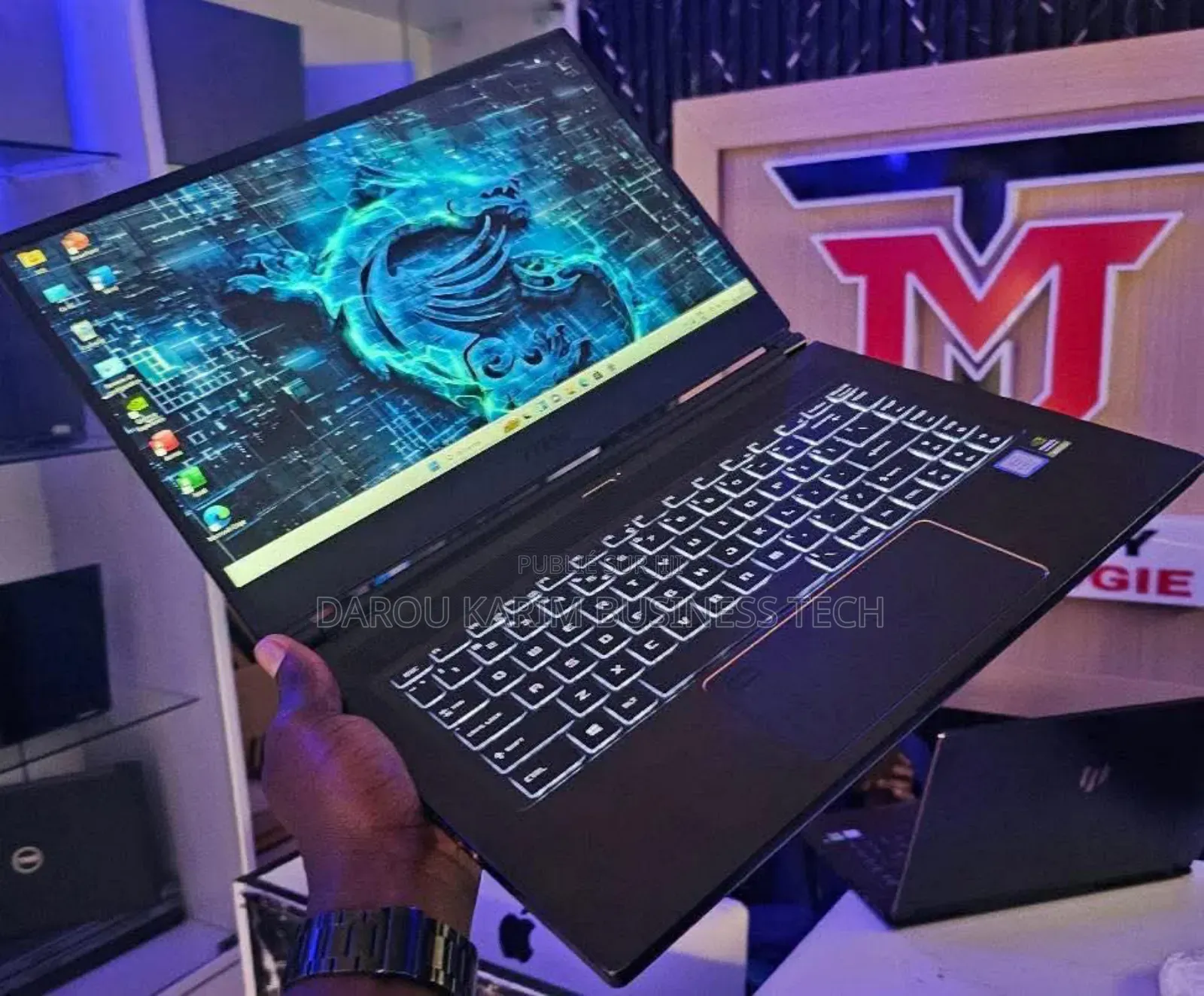 New MSI WS65 Mobile Workstation 32GB Intel Core I7 SSD 512GB