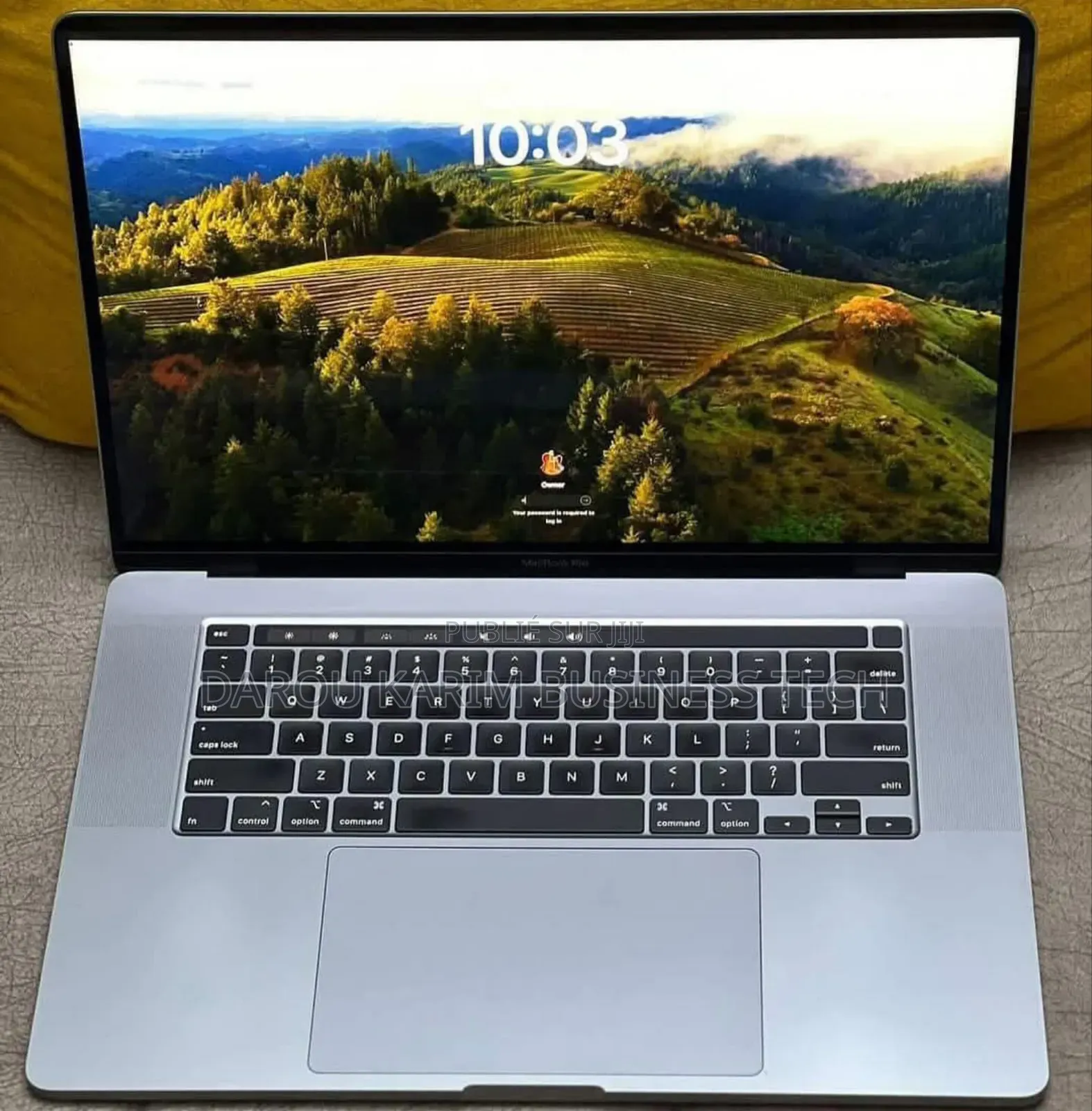New Apple MacBook Pro 2019 16GB Intel Core I7 SSD 512GB