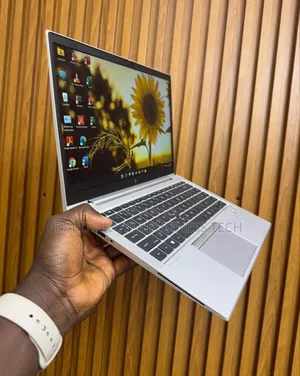 Ordinateur Portable HP EliteBook 840 G7 16GB Intel Core I5 SSD 512GB